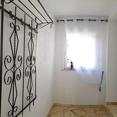 Alexandra Holiday home *