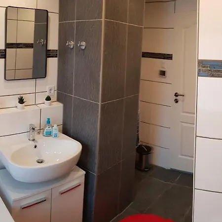 Alexandra Prázdninový dům *